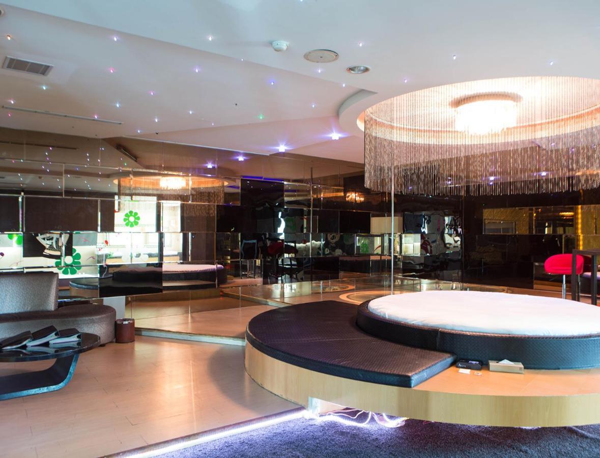 All-Ur Boutique Motel-Ping Tung Branch Pingtung Bagian luar foto