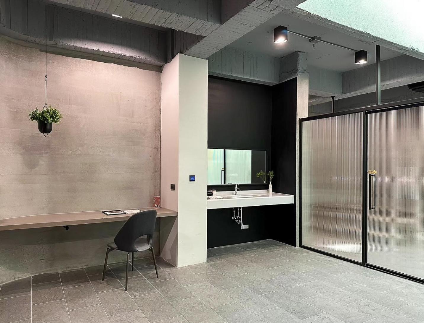 All-Ur Boutique Motel-Ping Tung Branch Pingtung Bagian luar foto