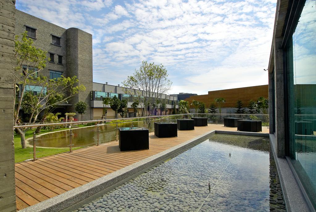 All-Ur Boutique Motel-Ping Tung Branch Pingtung Bagian luar foto