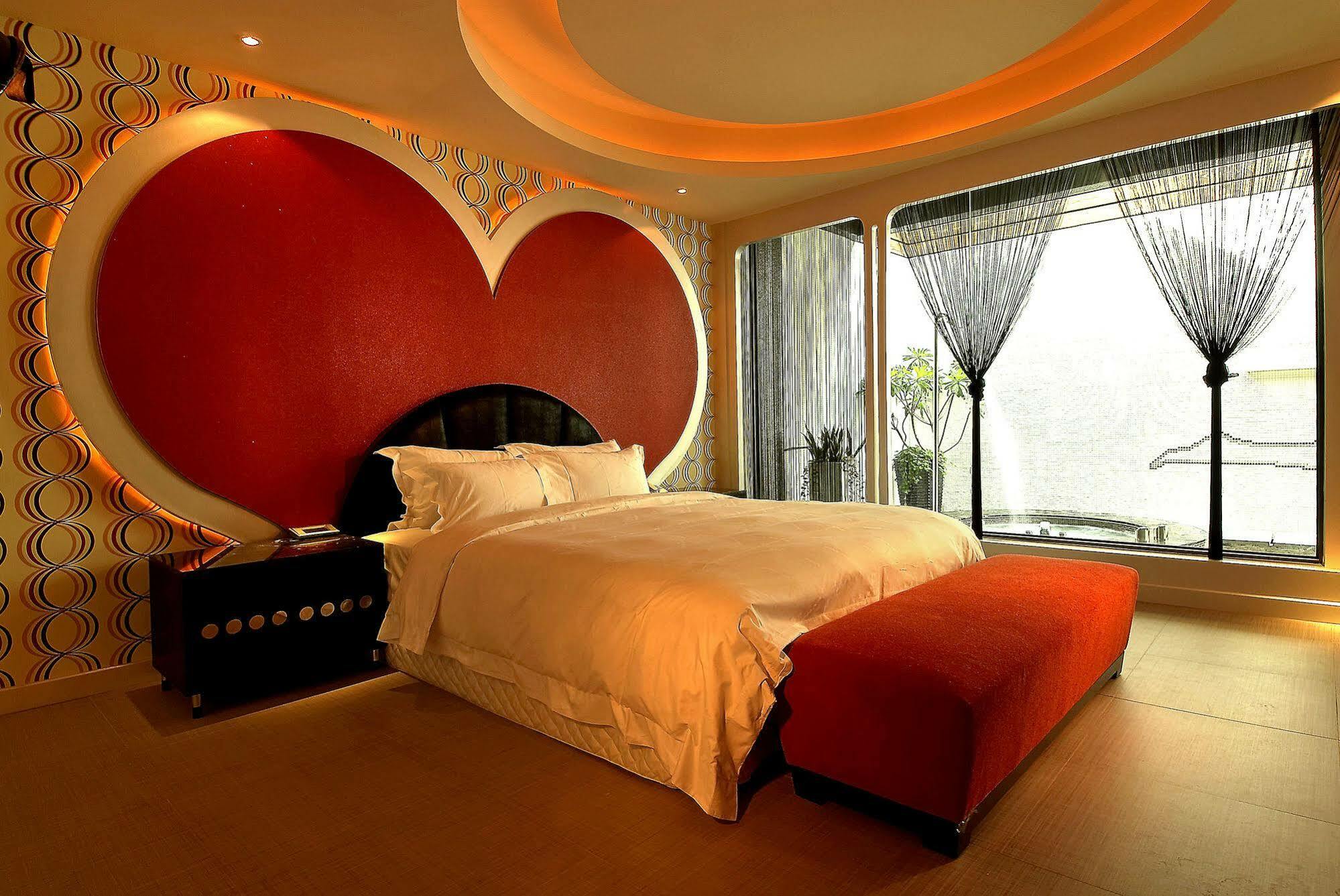 All-Ur Boutique Motel-Ping Tung Branch Pingtung Bagian luar foto