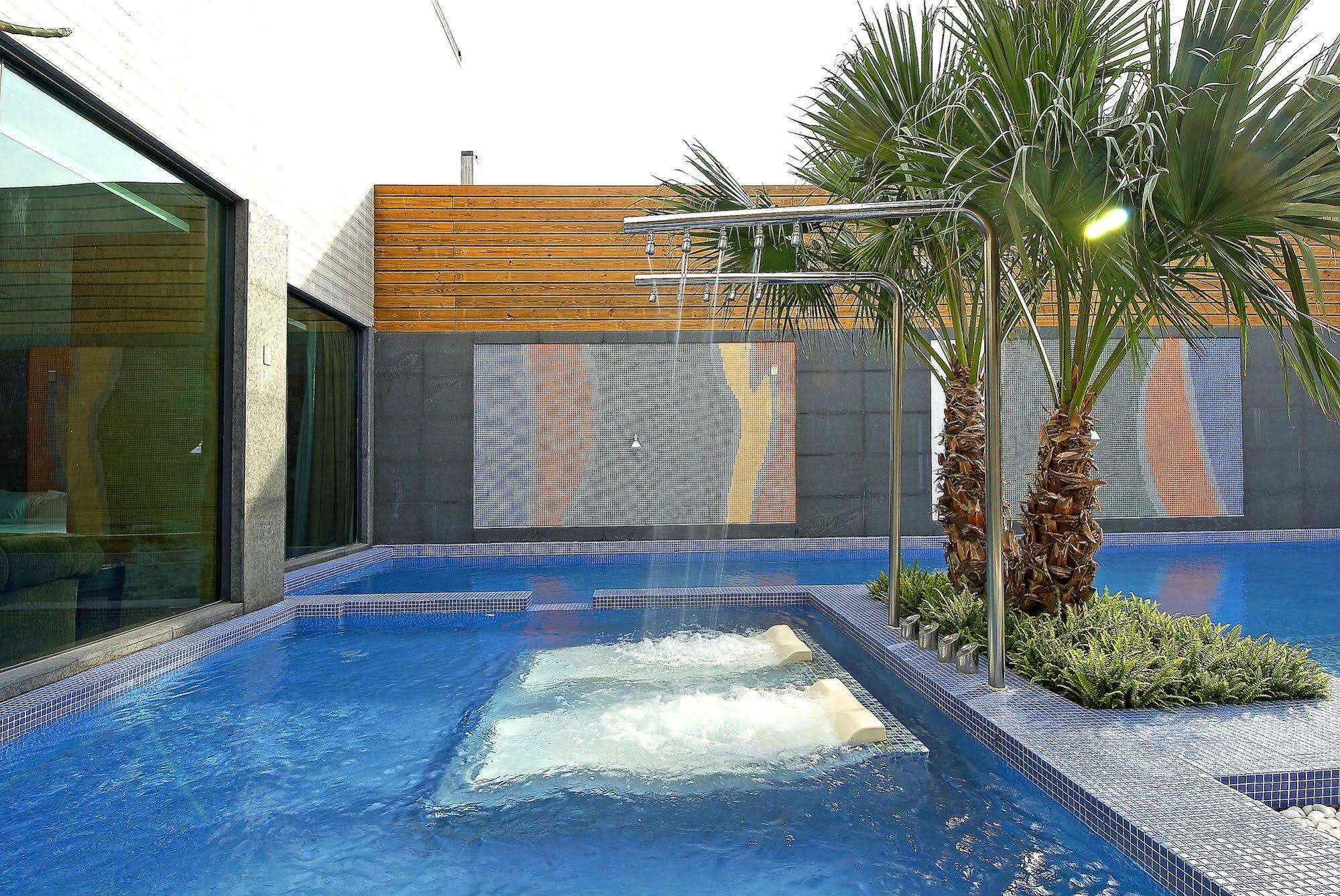 All-Ur Boutique Motel-Ping Tung Branch Pingtung Bagian luar foto